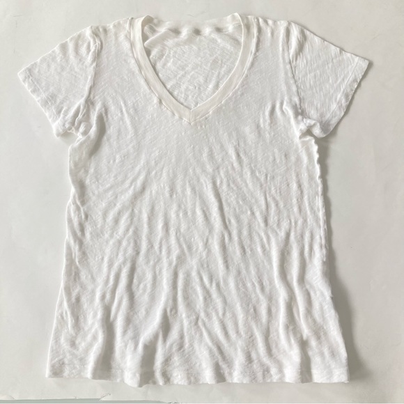 Gauzy Cotton V Neck T Shirt - Picture 4 of 4